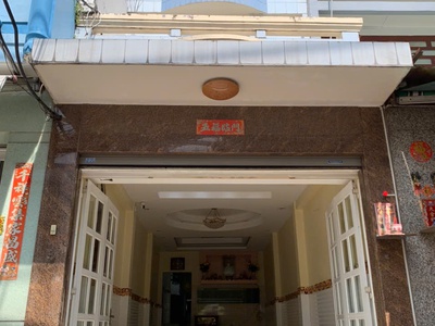 Cho thuê mặt bằng kd 80m2, 1 trệt 1 lầu, mặt tiền 51 nguyễn chế nghĩa, p.13, q.8-cạnh trường thpt 0