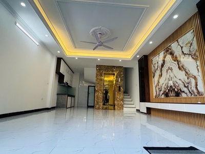 Bán nhà 6 tầng thang máy gara ô tô, khu quân đội ngọc thụy   long biên 50m, giá 11.2 tỷ 0