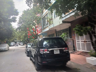 Nhà trung tâm phố cổ hà đông   ô tô cách 1 nhà   ở sướng 0