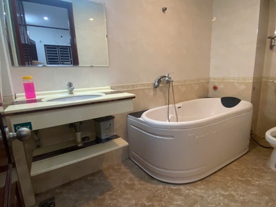 Bán nhà lô góc ngõ nguyễn văn cừ, long biên, 59m2, 6 tầng, 4pn, 3