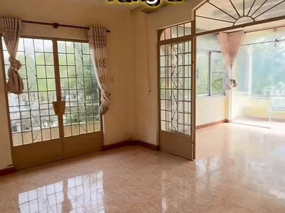 Cho thuê nhà nguyên căn 2 mặt tiền phù đổng thiên vương phường 8 đà lat giá 35 triệu 1