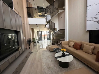 Bán nhà 5 tầng vườn lài   an phú đông, q.12, giáp gò vấp,cách siêu thị emart 3km,  full nội thất 1