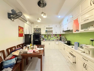 Nhà mới xây được 3 năm - rất mới và đẹp - bùi đình túy hxh - klg kgh - chính chủ định cư - gấp bán 2