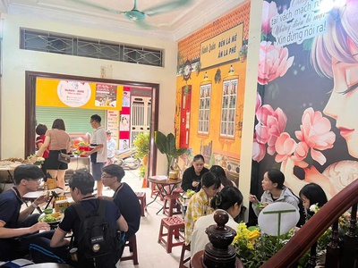 Cần nhượng/cho thuê cửa hàng siêu xinh   trần quốc hoàn , cầu giấy 1