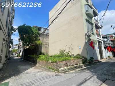 Bán đất  lô góc siêu đẹp   98 m2ngô gia tự-long biên ngõ thông   ô tô vào tận nơi   kinh doanh 0