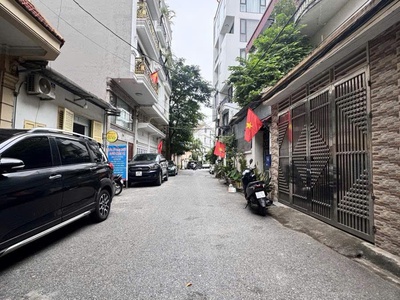 Phân lô hàng không - hai ô tô tránh long biên giá đầu tư 3