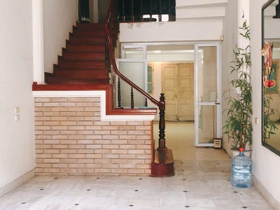 Cho thuê nhà nguyên căn   phù hợp làm công ty 2