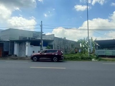 Có miếng đất trống muốn bán   kích thước : 9   20 x60 thổ cư 1