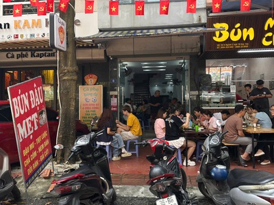 Chính chủ cần sang nhượng quán ăn duy tân - phường dịch vọng - quận cầu giấy- hà nội 4