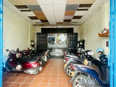 Đầu tư sinh lời bền vững   nhà mặt tiền lê đại hành, đà nẵng   trục đường 30m sầm uất bậc nhất. 2