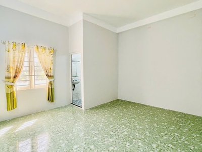 Tô Ký Siêu Phẩm 3 Tầng Ngang 5M Hẻm Xe Hơi Ngủ Trong Nhà Chỉ 4.68 Tỷ Tân Chánh Hiệp Q12 5