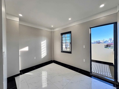 Bán siêu phẩm nhà 4 tầng độc lập   lô góc 3 mặt thoáng   trung tâm đường đà nẵng, ngô quyền, hải 4