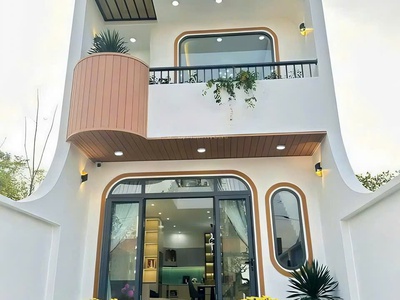 Nhà mới hiện đại vị trí đẹp tại diên lạc, diên khánh. 0
