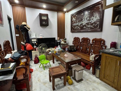 Nhà Lý Thường Kiệt 4 Tầng 11 Tỷ Ngõ  4M , Sát ÔTÔ Tránh Đỗ Sạch sẽ thoáng đẹp gần phố 0