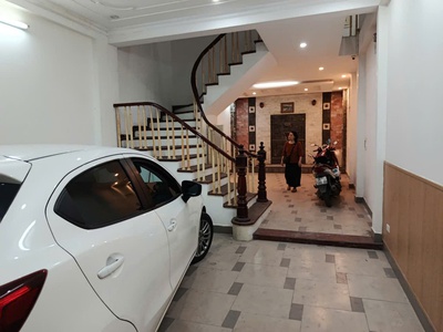 Bán nhà mặt ngõ phố Quan Nhân oto tránh 65m2 6 tầng 19 tỷ 1