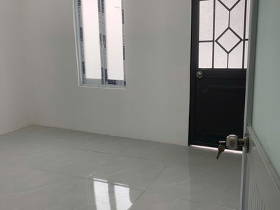 Bán nhà 1 trệt 1 gác suốt cách Nguyễn Văn Linh chỉ 100m nhà mới tinh 7