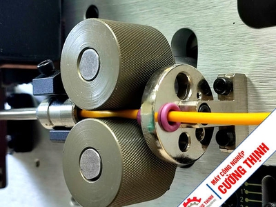 Máy Cắt Tuốt Dây Điện Tự Động: Giải Pháp Tối Ưu Tốc Độ Sản Xuất 2