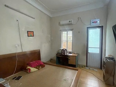 Bán gấp nhà 4 tầng mặt phố Phúc Thịnh, 66m2, mặt tiền 3.6m, 2 thoáng, vỉa hè và đường ô tô rộng đỗ n 0