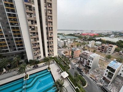 69m2 - Giá 3.85 tỷ có vay - Căn góc 2PN2WC full nội thất, Q7 Riverside 2
