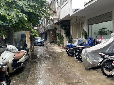 Nhà đẹp Đặng Tiến Đông ô tô tránh vỉa hè rộng kinh doanh đỉnh 2