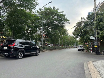 Giảm sốc 1.3 tỷ nhà hẻm 62 phạm huy thông 6 lầu có t.máy kd spa view đẹp nhỉnh 15 tỷ. 0