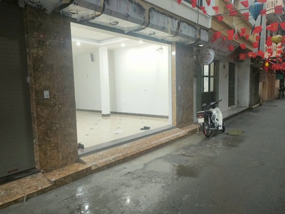 Mặt ngõ thông, gara ôtô - kinh doanh - thang máy, cạnh hồ điều hòa  chỉ 16 tỷ 4