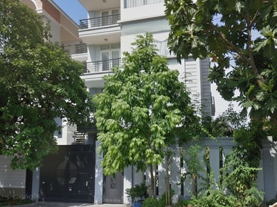 Biệt thự vuông 4 tầng đ.12m    lê thị riêng quận 12 ss 0