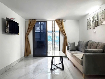 Bán tòa nhà mp kv hoàng quốc việt, cầu giấy - 217m  x 9t thang máy - 2 hầm - dòng tiền 300tr/th - 2