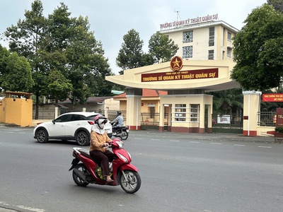 Bán chdv hẻm 220 nguyễn oanh ngang 5m 95m2 5 tầng 12pn tn 55tr nt đẹp gần chợ 12.6 tỷ 1