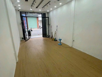 Nhà mặt tiền quận 10 chính chủ cho thuê tầng trệt hoặc nhà nguyên căn 1