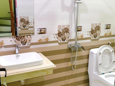 Bán nhà đẹp thượng cát, bắc từ liêm   ngõ nông, ô tô đỗ cổng   nhỉnh 5 tỷ 3