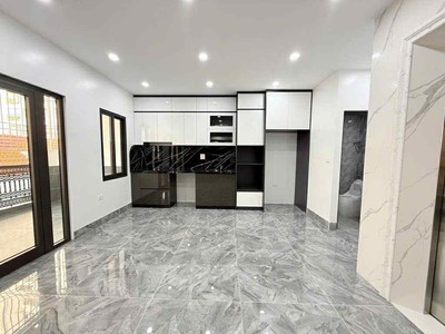 Bán nhà thanh nhàn, hai bà trưng 60m, nhà mới đẹp ở luôn, ngõ nông, 20m ra đường ô tô 0