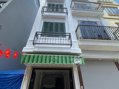 Bán nhà ngọc thụy, long biên   32m , 6 tầng, giá 12,8 tỷ 2