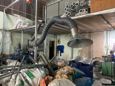 Tay dẫn khoí hàn ,bụi, hơi nóng,  điều chỉnh mọi hướng 0908353743 0