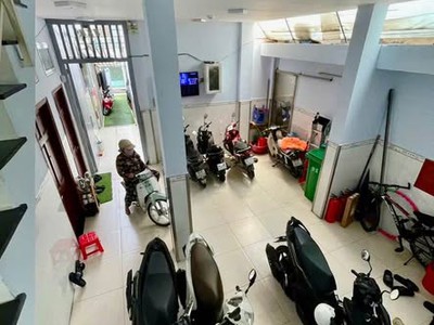 Nhà góc 2 mặt thoáng, 3 tầng, đường lý thường kiệt, quận tân bình,109m   6x18, nở hậu 6.8m    giá 2