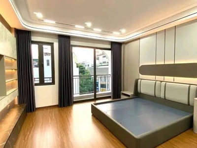 Phân lô ngọc thụy   ô tô đỗ cửa   ngõ thông tứ tung   nhà đẹp long biên 40m  7.x tỷ 3