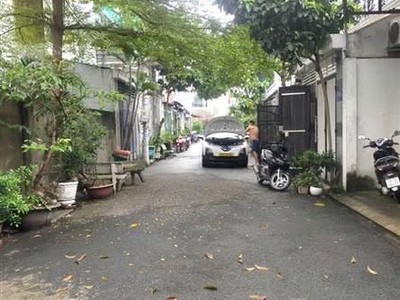 Nhà cấp 4 đường 7m khu phân lô đường tân chánh hiệp 16, diện tích 156m2, ngang 9.5m hiếm, gần cvpm 0