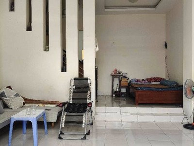 Nhà 3 tầng khu bàn cờ hẻm 6m thông đường thạnh xuân 40, diện tích 81m2  5.5 x 16 , gần cao đẳng 1