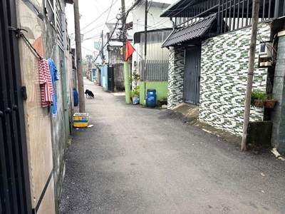 Nhà 98m  trường thọ thủ đức   hẻm xe hơi   4pn   chỉ 5.2 tỷ - đang cho thuê 8 triệu/tháng, shr 0