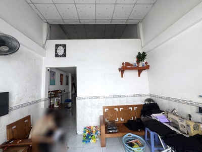 Nhà ngon giá rẻ ql13 hiệp bình phước   43m    chỉ 3.35 tỷ  sổ riêng a4 hoàn công vuông vức 4