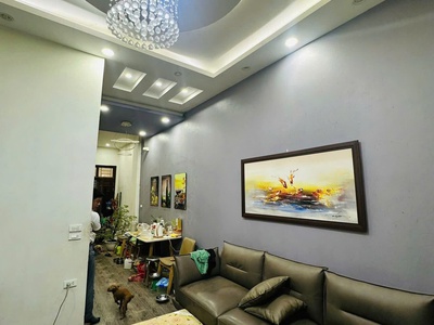 Bán nhà sđcc nguyễn đức cảnh 45m2, 4 tầng, 4 ngủ, 3 wc, 9 tỷ 0