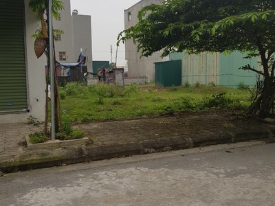 Chính chủ bán đất đại mỗ nam từ liêm 36m lô góc ô tô lùi cửa gần phố đất vuông nở hậu 6,7 2