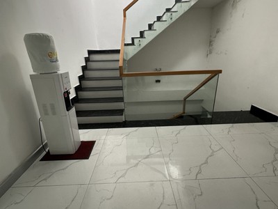 Mặt tiền cách mạng tháng 8, 625m2, ngang 25m, 3 tầng,  76tr/m2 1