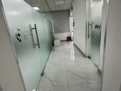 Mặt tiền cách mạng tháng 8, 625m2, ngang 25m, 3 tầng,  76tr/m2 3