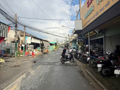 Bán dãy trọ 256m   13 phòng   kiot , nguyễn đức thiệu 100m  thông lý thường kiệt, dĩ an, chỉ 5,8 tỷ 0