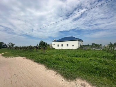 Bán 1.4 sào đất giảm 50 tân bình - lagi chỉ 1.6 tỷ phủ hồng gần biển 2