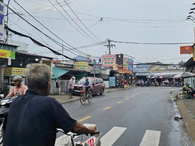 Nhà  4.78x27  mặt tiền trần văn mười   nở hậu tài lộc   giá chỉ 11 tỷ 1