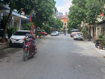  trung tâm bờ hội   gần lê trọng tấn, 6 tầng đẹp, sổ nở hậu   cực kỳ hiếm 0