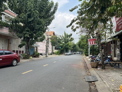 Bán đất biệt thự đường số 75 khu Tân Quy Đông Q7 1