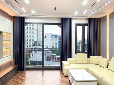 Bán gấp- căn 6 tầng thang máy  sát cv hoà bình/ ngoại giao đoàn- dt 35m x 6 tầng- mặt ngõ thông- 4